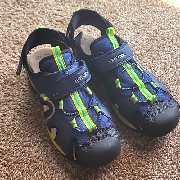 Geox Respira blue closed toes hiking sandals size W8 M6 - Picture 1 of 9